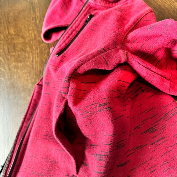 GapFit Kids  Fit Tech Hoodie and Joggers. - Picture 9 of 15